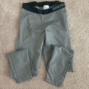Women’s Nike Pro Leggings